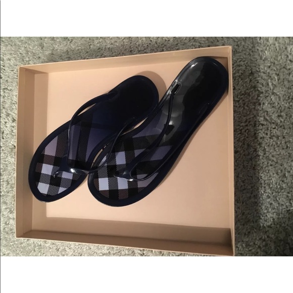 Burberry jelly navy flip flops right 38 left 39 - Picture 5 of 7